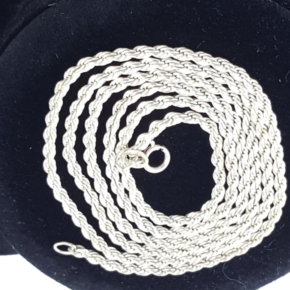 24" genuine 925 silver necklace w/Amber pendant - Picture 3 of 8